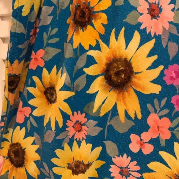 Little Sleepies Women’s Blue and Pink Sunflower Fields Bamboo Pajama Set Size XL - Picture 10 of 12